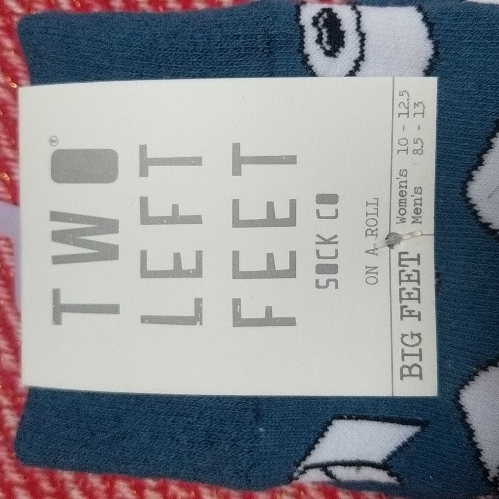 "On a Roll" Toilet Paper Dress Socks - Picture 6 of 6